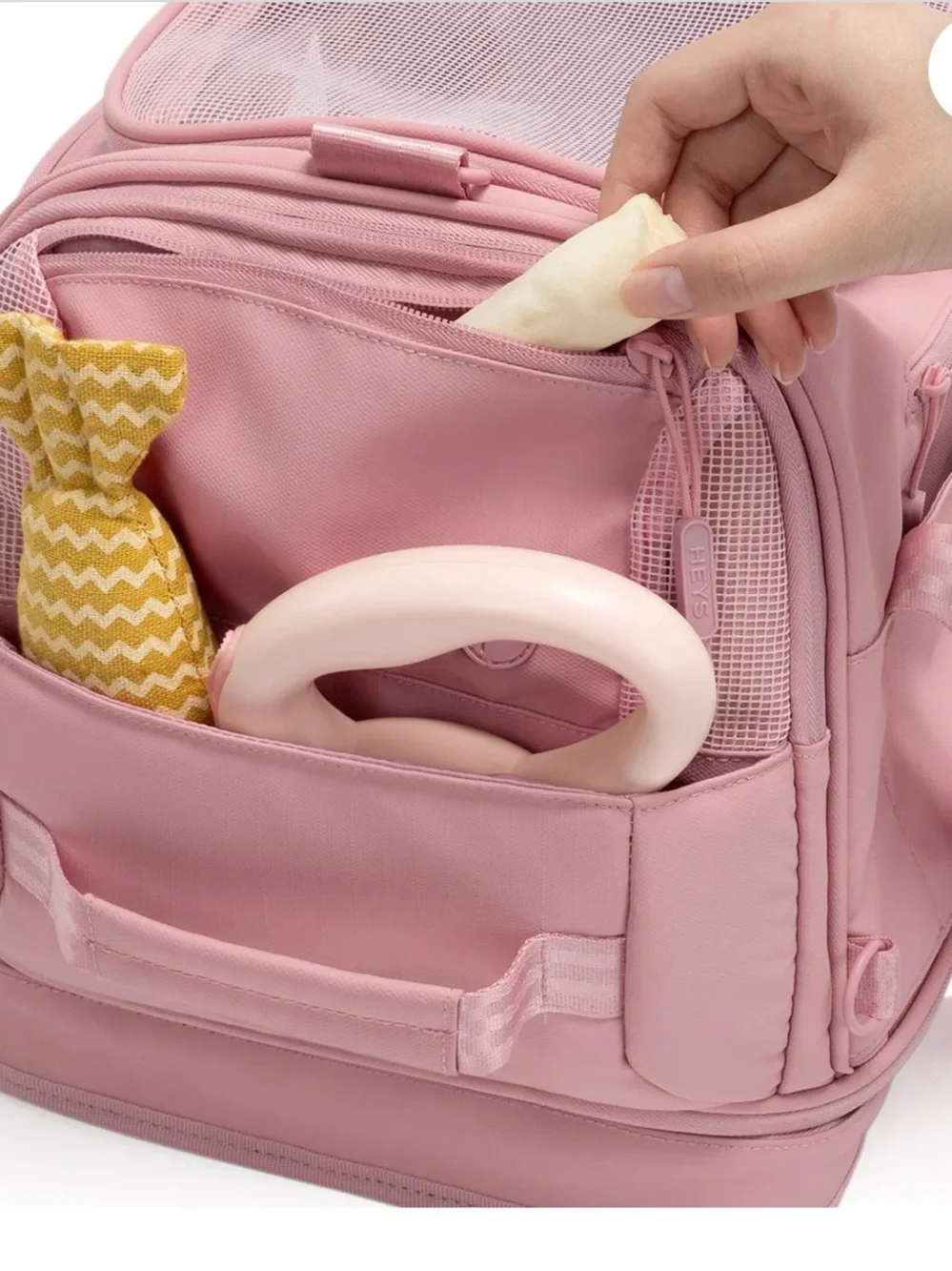 HEYS PAWSENGER PET CARRIER - ROSE | AIRLINE APPROVED